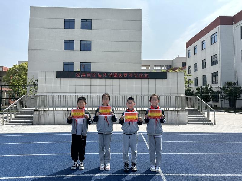 5b0ab300-89ba-47ec-8b39-595900ca0cf4.jpg 5b0ab300-89ba-47ec-8b39-595900ca0cf4.jpg