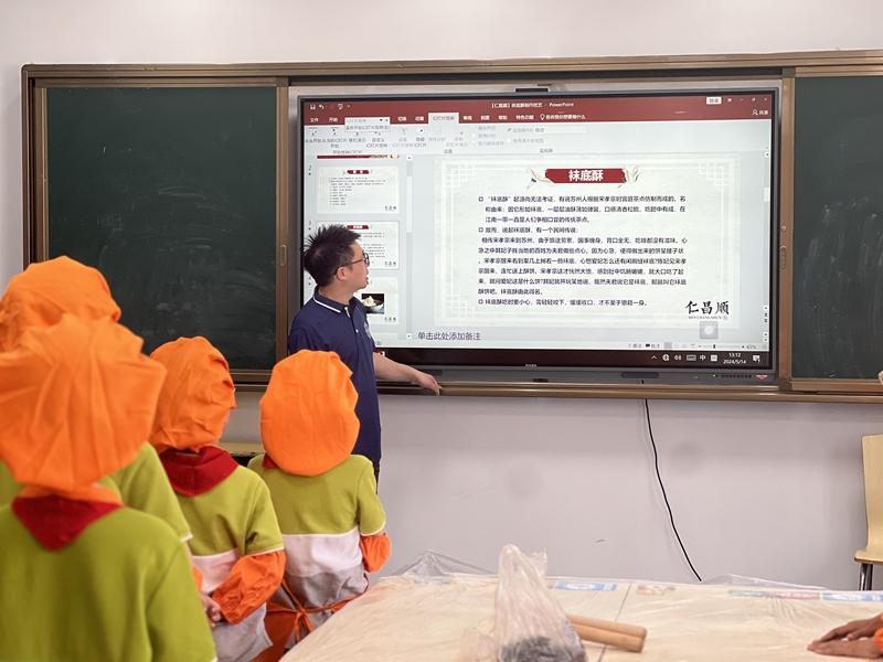 4f1b5ad8-be50-4d5d-a968-f907f4309c81.jpg 4f1b5ad8-be50-4d5d-a968-f907f4309c81.jpg