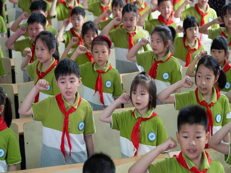 宣誓 (2).jpg 宣誓 (2).jpg