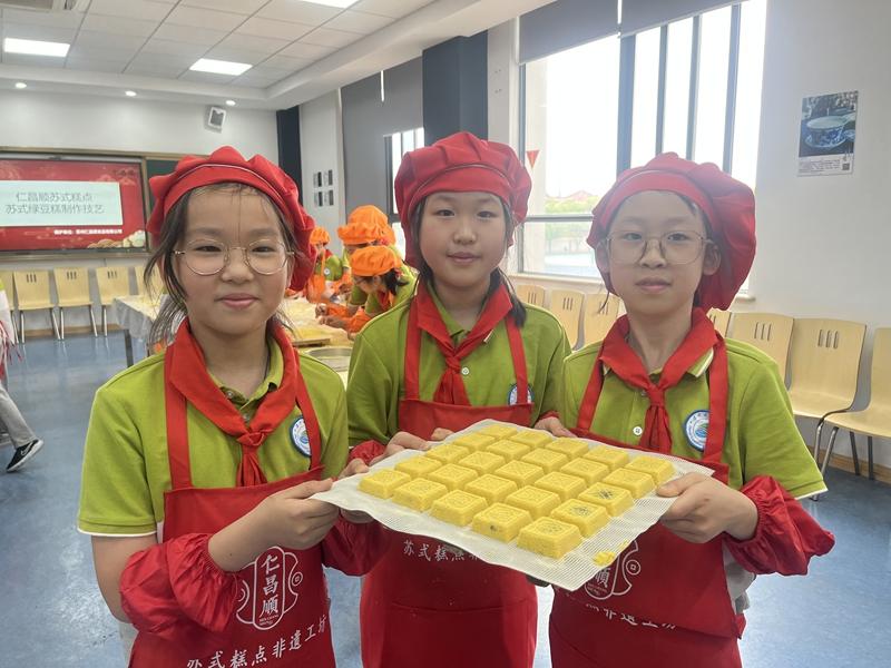 49dee3957cb0d70496ed4ee5675ad22.jpg 49dee3957cb0d70496ed4ee5675ad22.jpg