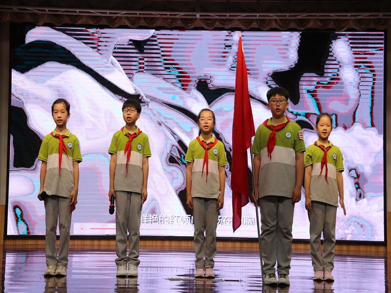 唱队歌 (1).JPG 唱队歌 (1).JPG