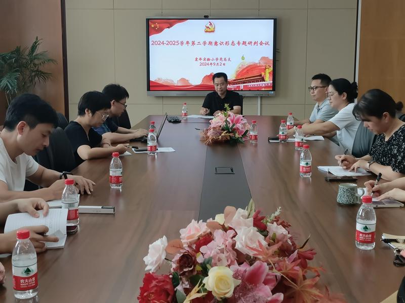 659fd4443646aca356c005d5e559e2e.jpg 659fd4443646aca356c005d5e559e2e.jpg