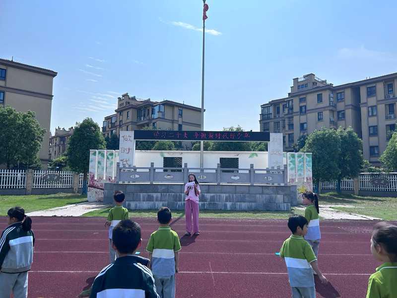 82524776-e321-4983-b524-8c2bbe936701.jpg 82524776-e321-4983-b524-8c2bbe936701.jpg