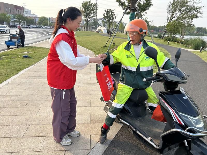 b4e4b6ff-b568-4166-ab62-528759812a35.jpg b4e4b6ff-b568-4166-ab62-528759812a35.jpg